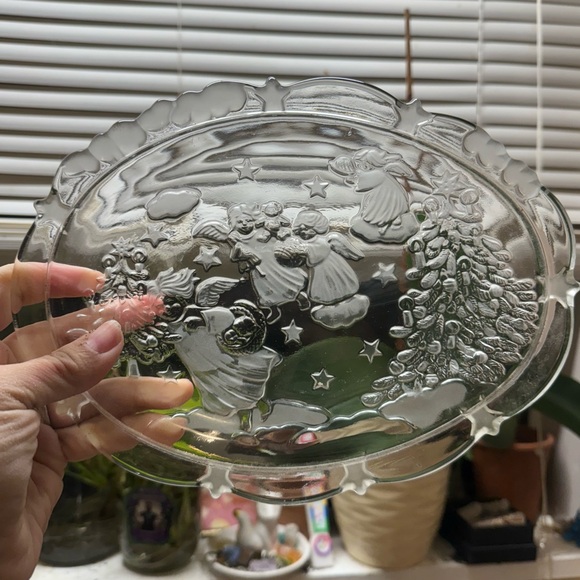 1980’s Christmas Glass Plate with Angels, Stars, Celestial, Oval Candy Dish - Picture 2 of 6